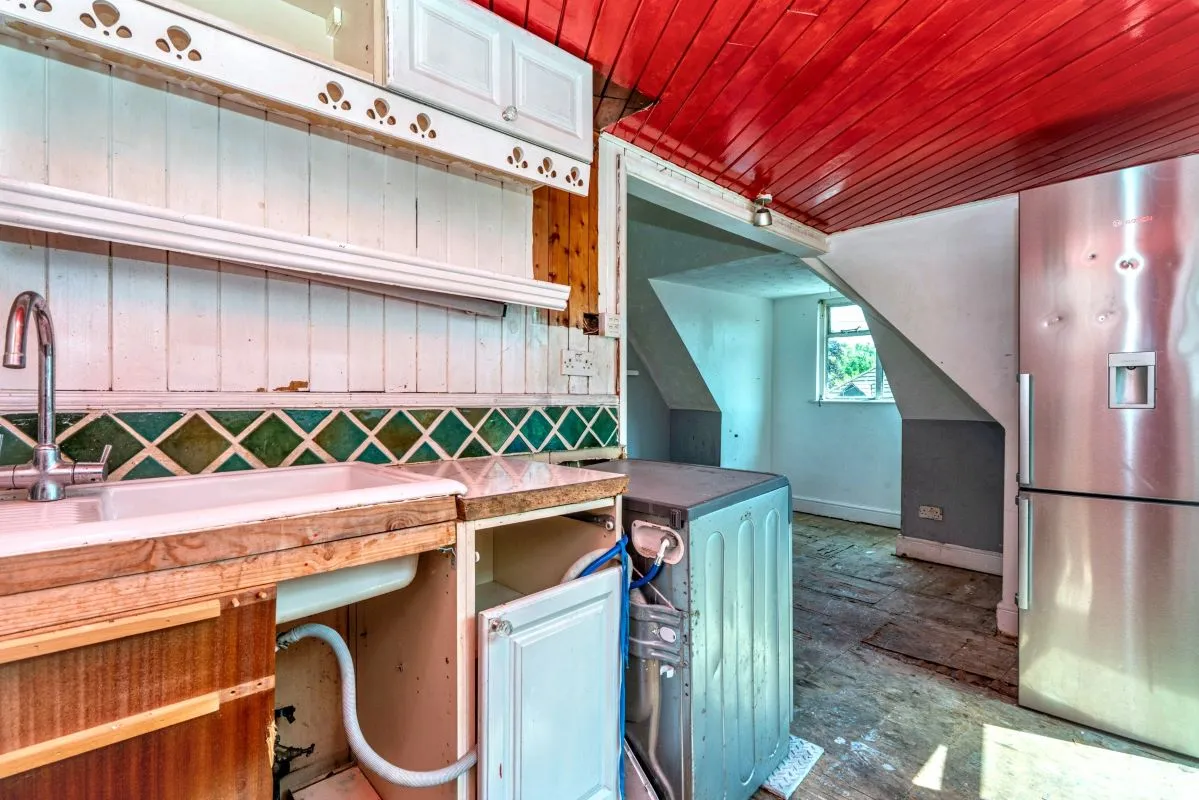 Frimley Road, Camberley, Surrey, GU15 3BD