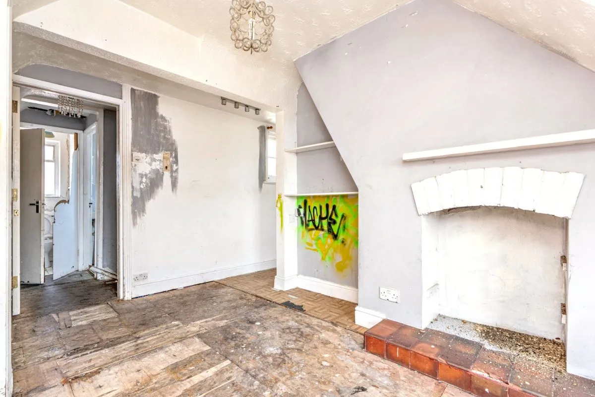 Frimley Road, Camberley, Surrey, GU15 3BD