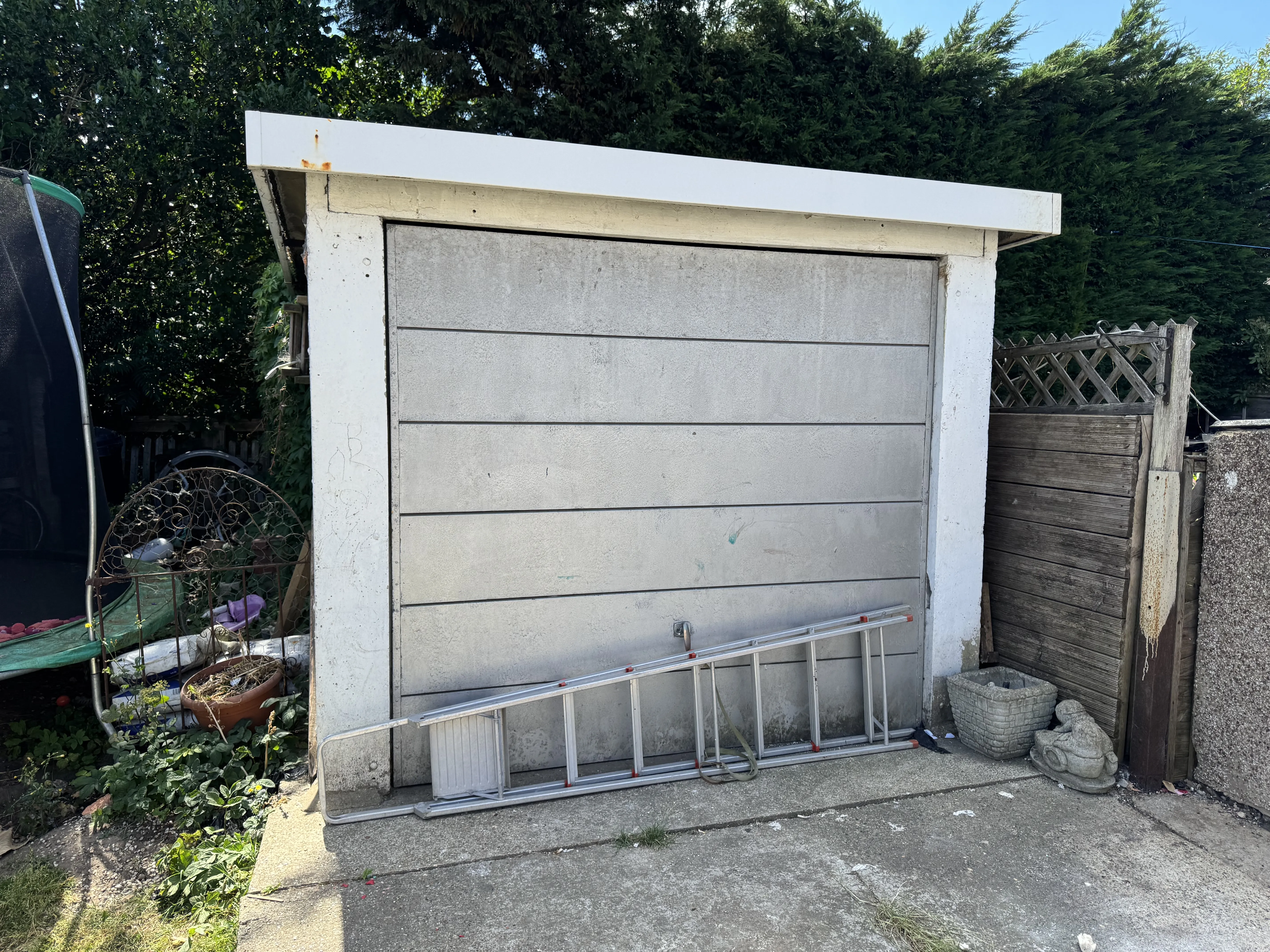Colyer Road, Northfleet, Gravesend, DA11 8AT