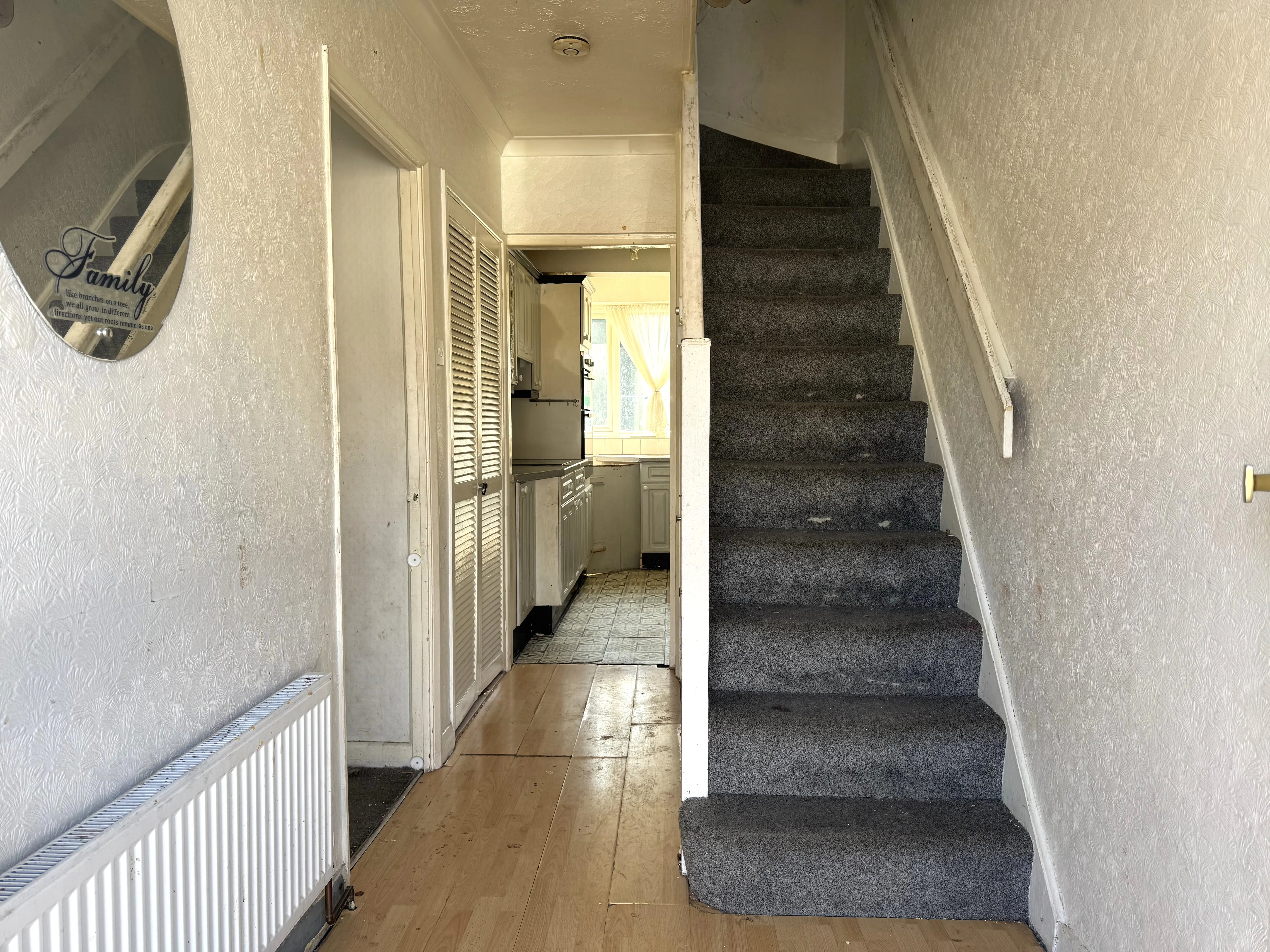 Colyer Road, Northfleet, Gravesend, DA11 8AT