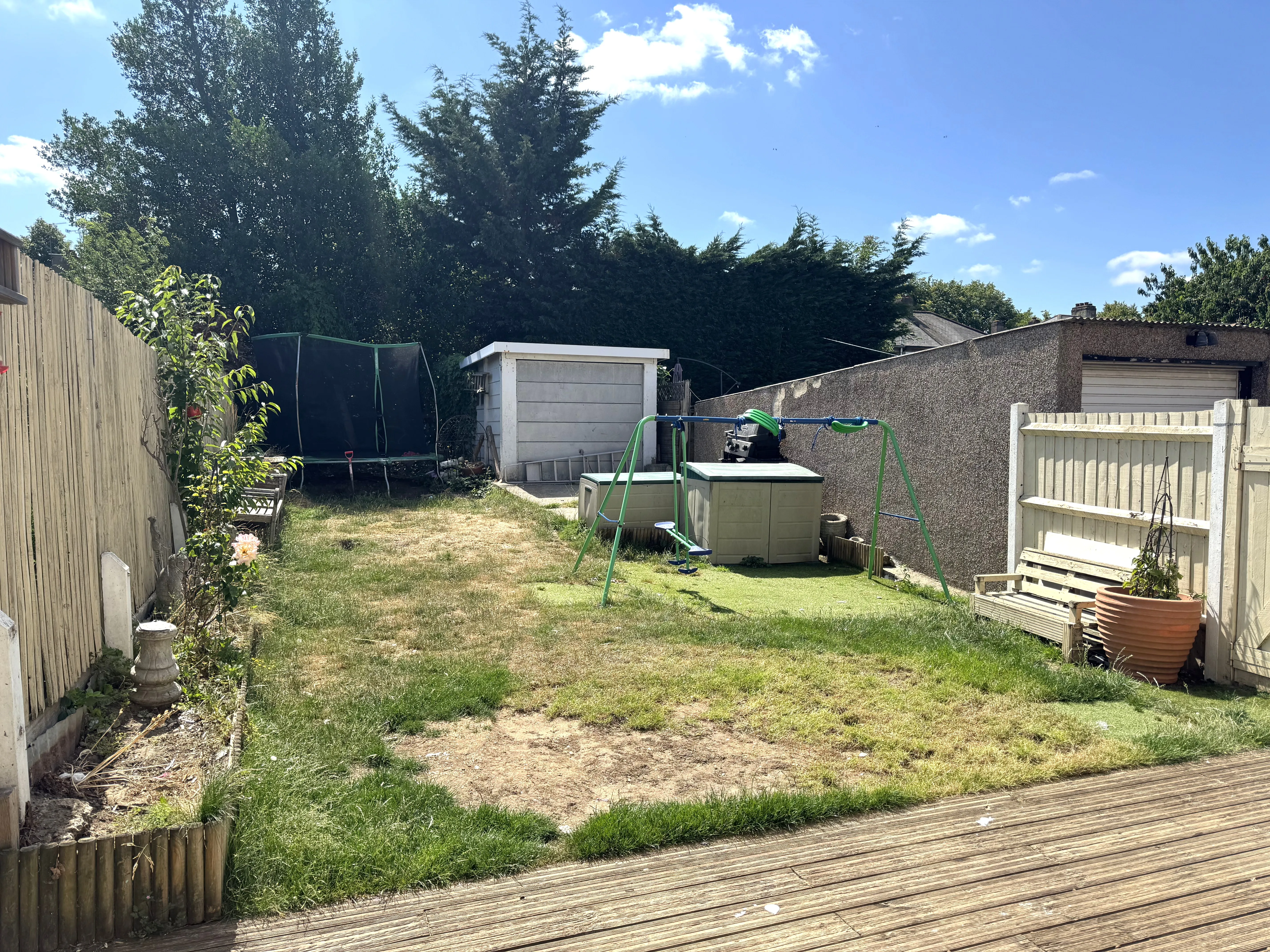 Colyer Road, Northfleet, Gravesend, DA11 8AT