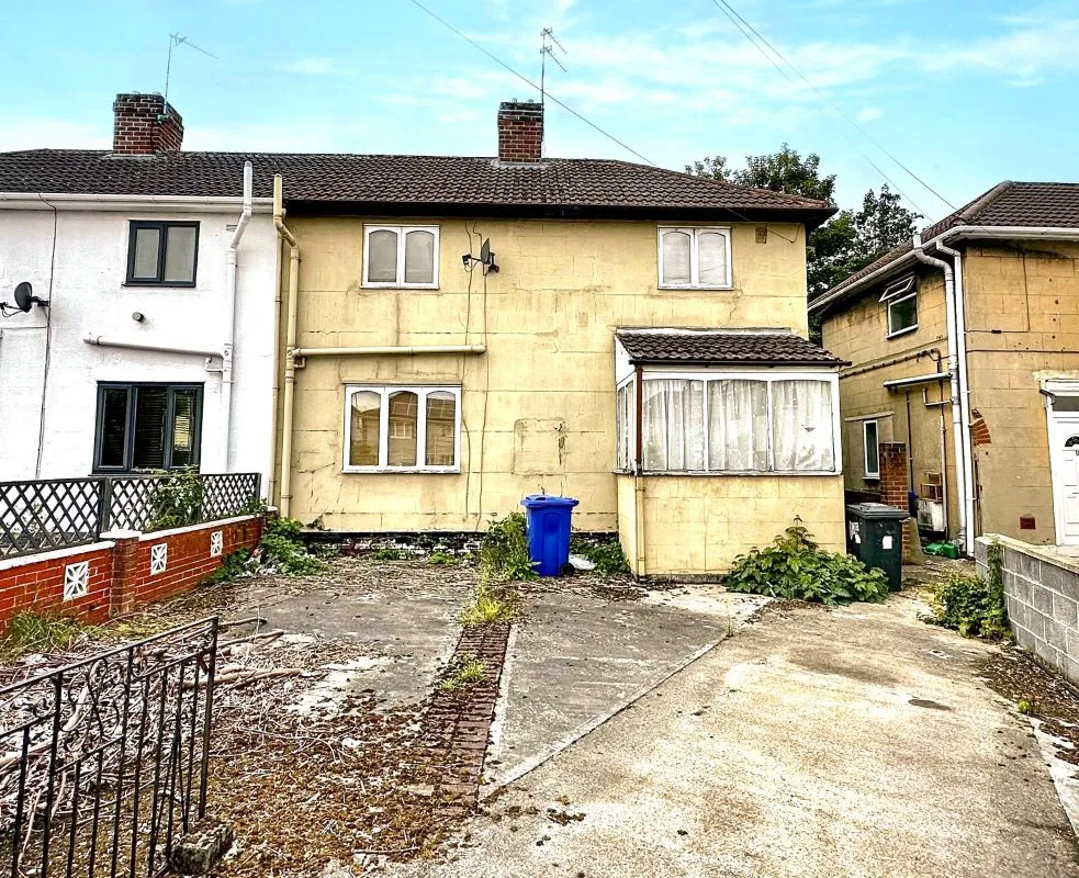 North Square, Edlington, Doncaster, DN12 1ED