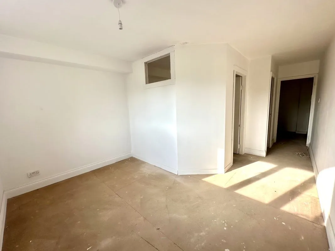 Burniston Court, 90 Manor Road, Wallington, SM6 0AD