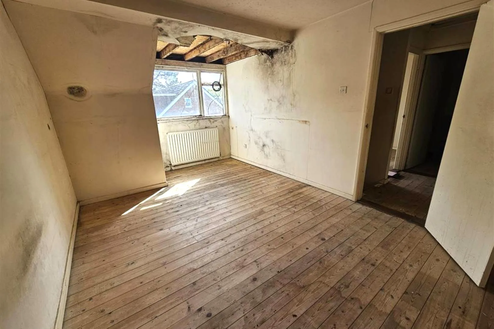 Frensham Court, Hedge End, Southampton, SO30 0FE