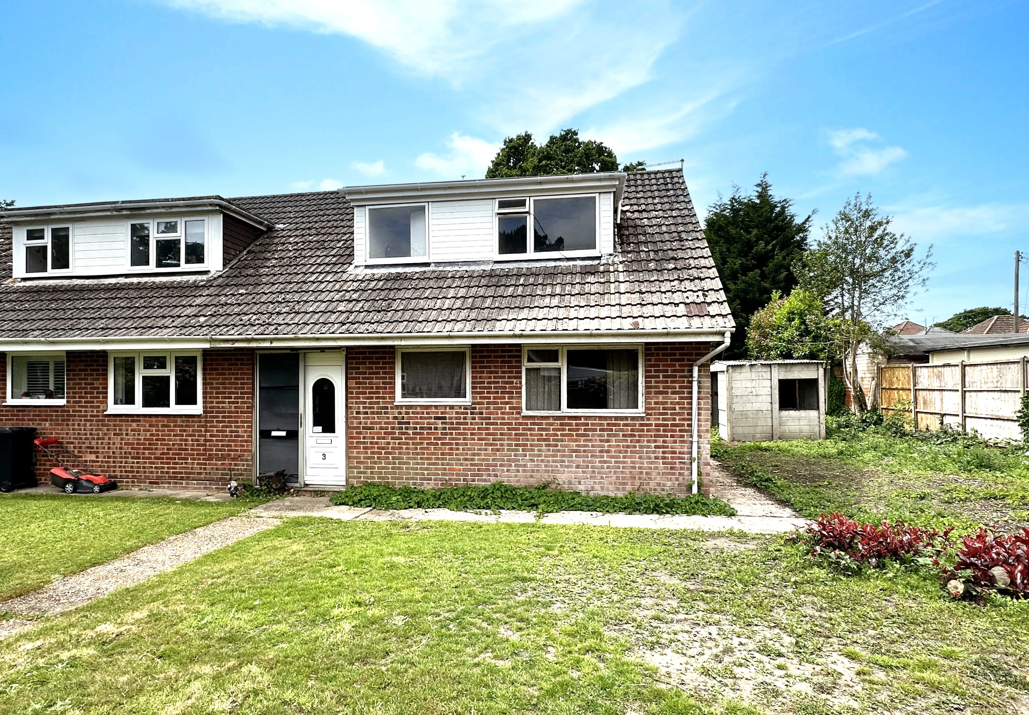 Frensham Court, Hedge End, Southampton, SO30 0FE