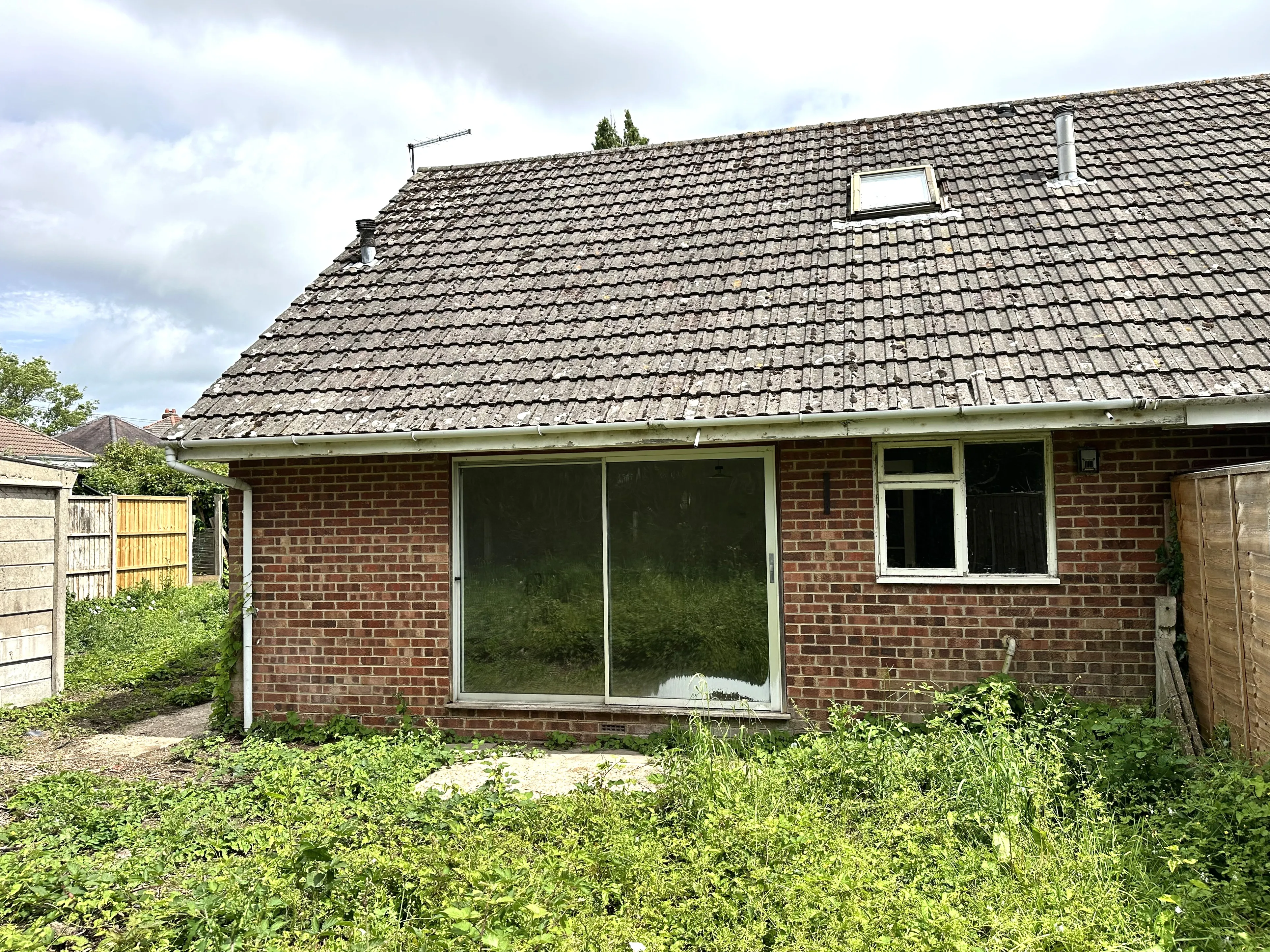 Frensham Court, Hedge End, Southampton, SO30 0FE