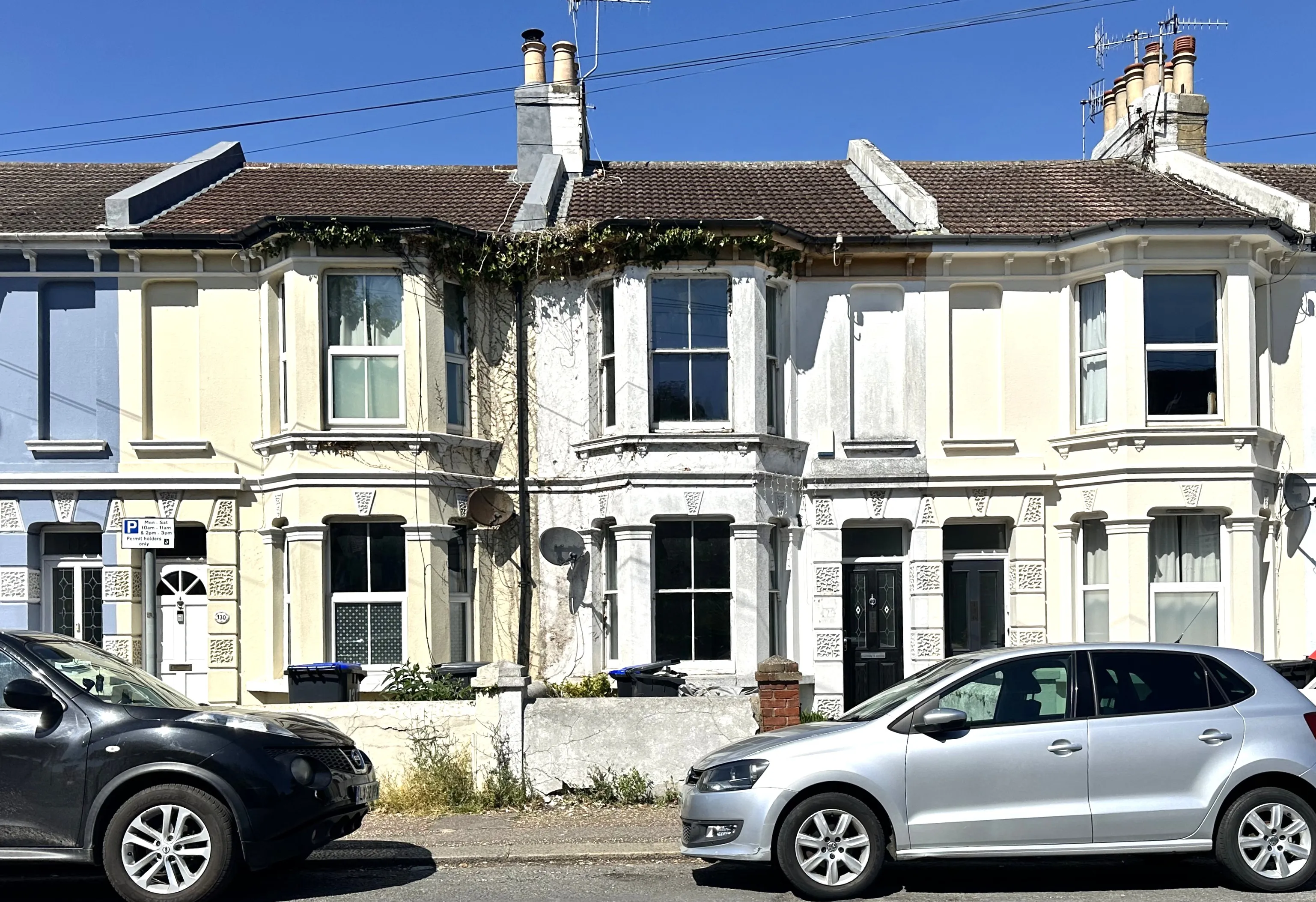 Tarring Road, Worthing, BN11 4HA