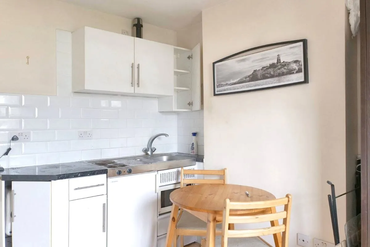 Buxton Road, Willesden, NW2 5BJ