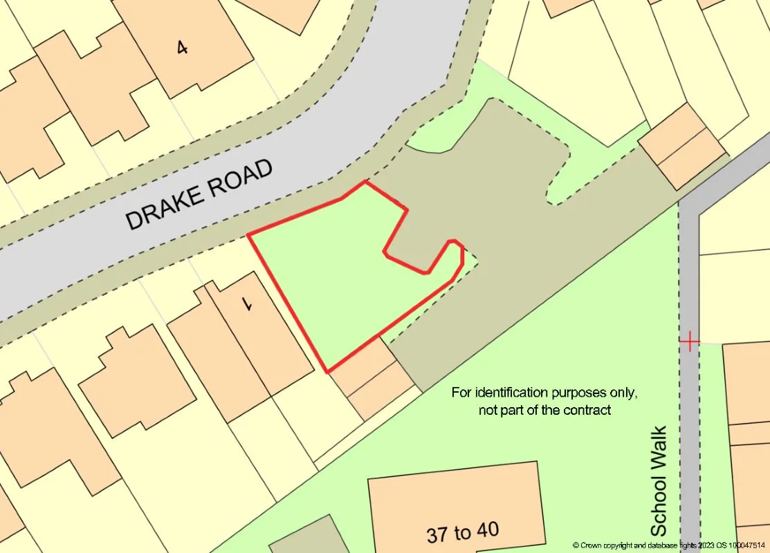 Drake Road, Horley, Surrey, RH6 8SJ