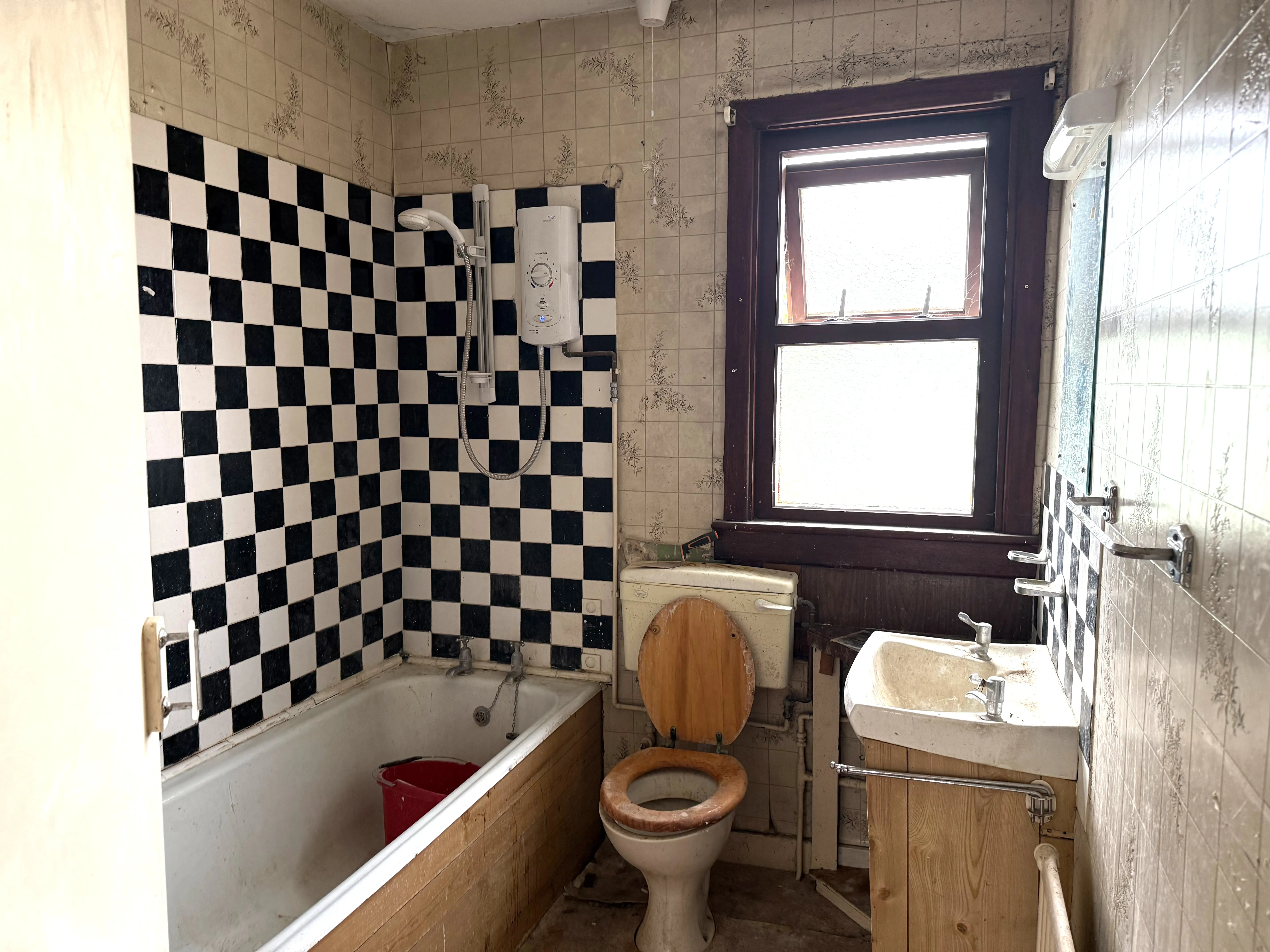 Langhorn Road, Southampton, SO16 3TP