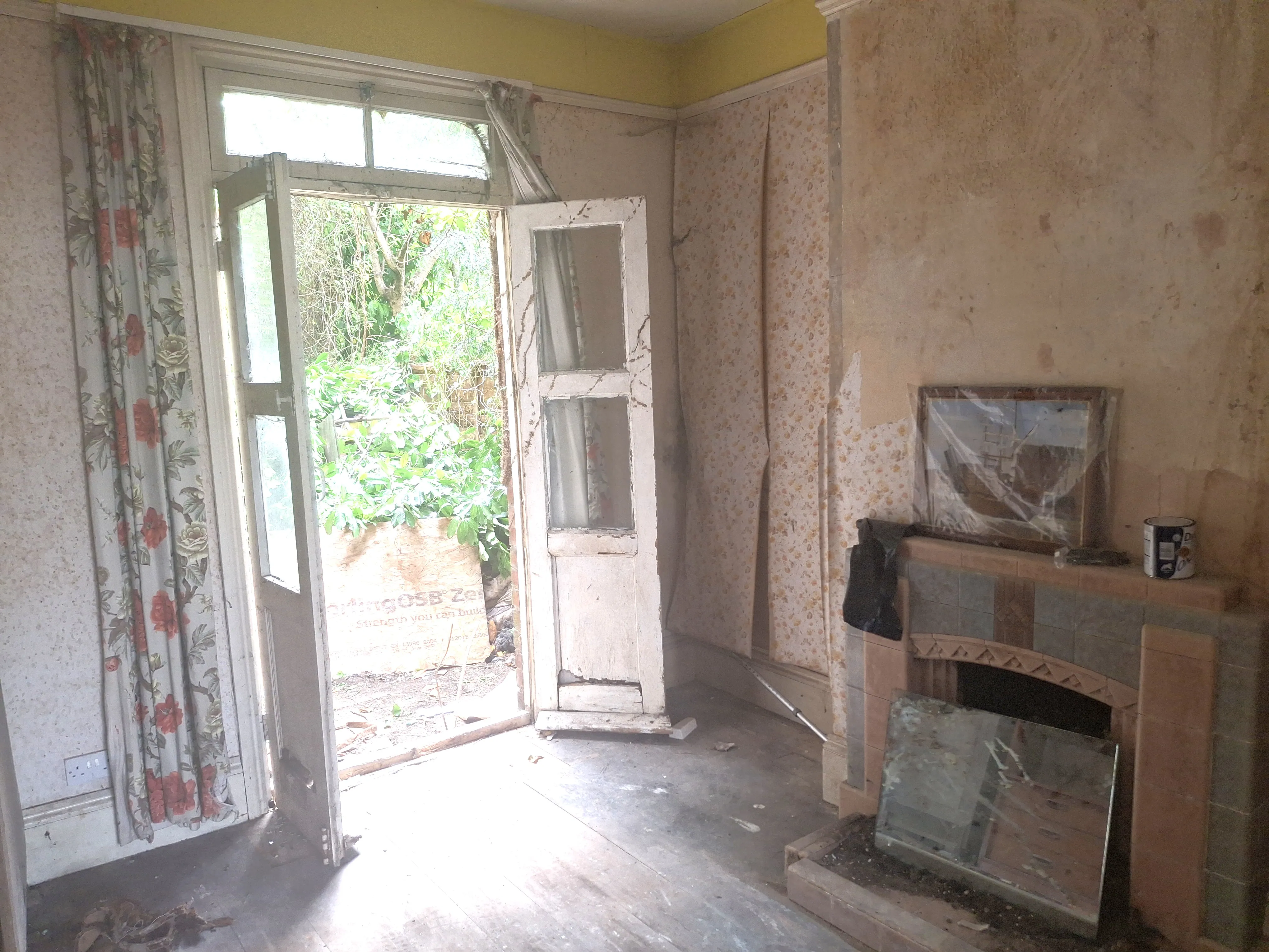 Barnwood Road, Gloucester, GL4 3JH