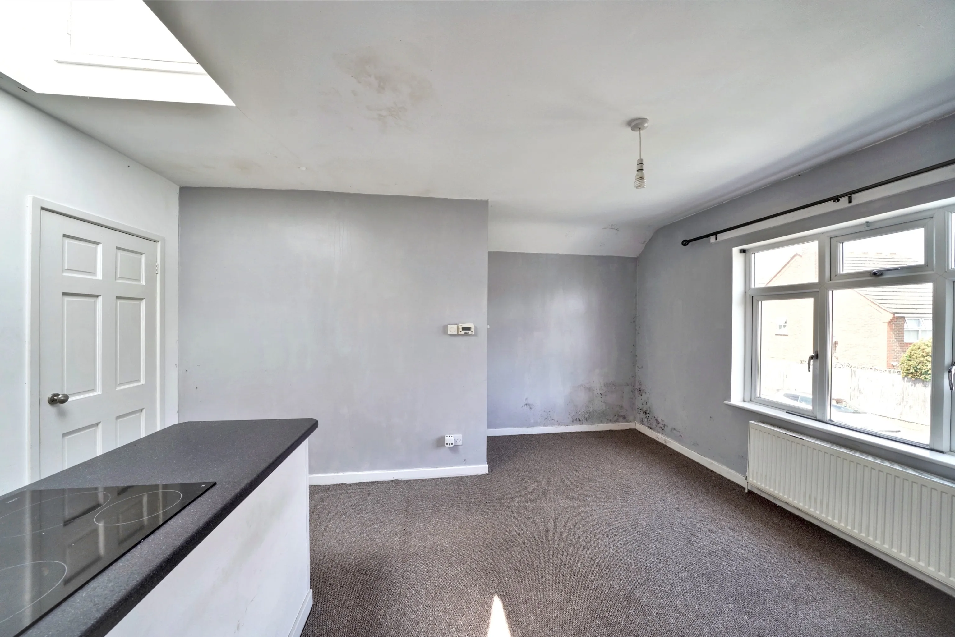 Chesterfield Road, Ashford, TW15 3PD