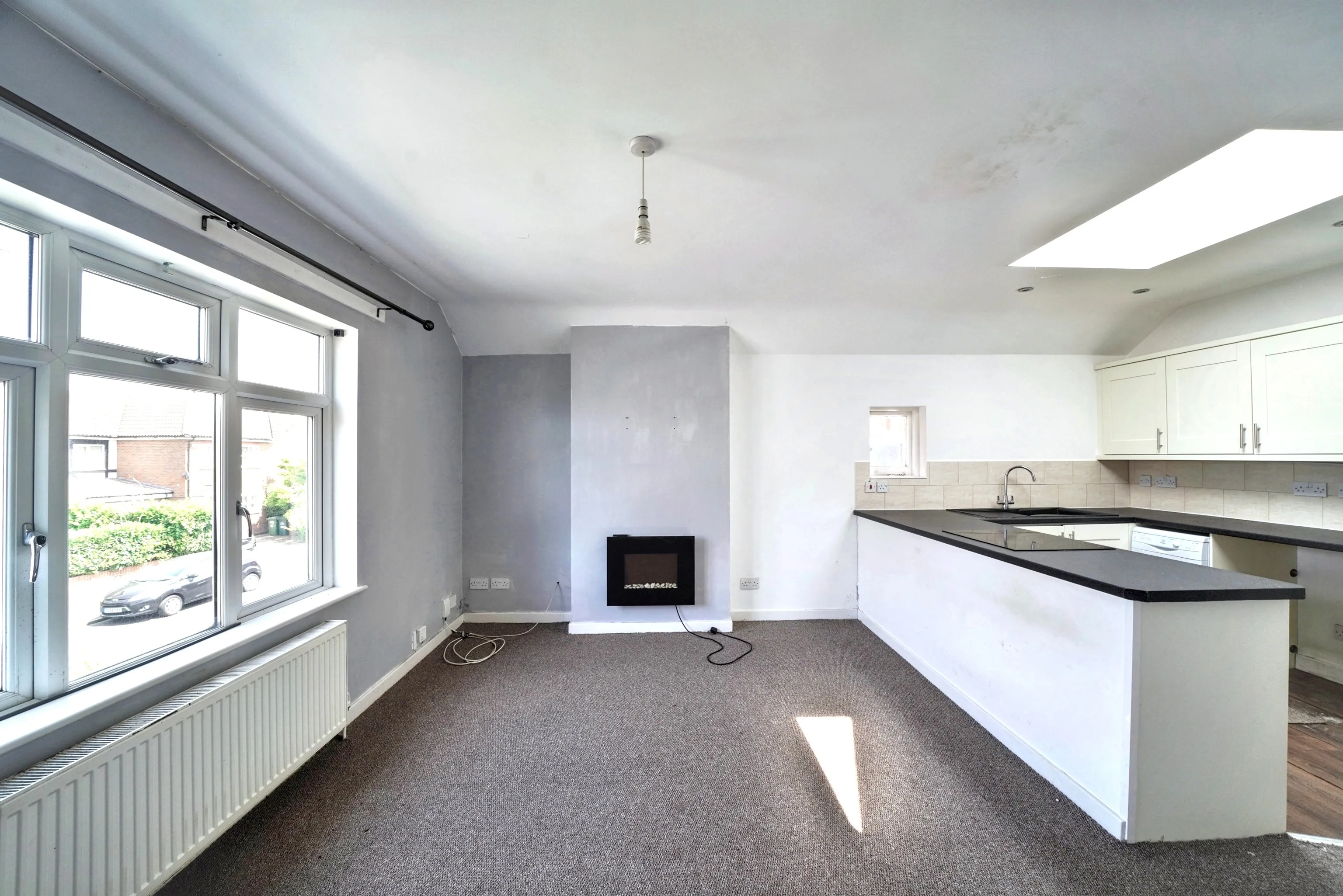 Chesterfield Road, Ashford, TW15 3PD
