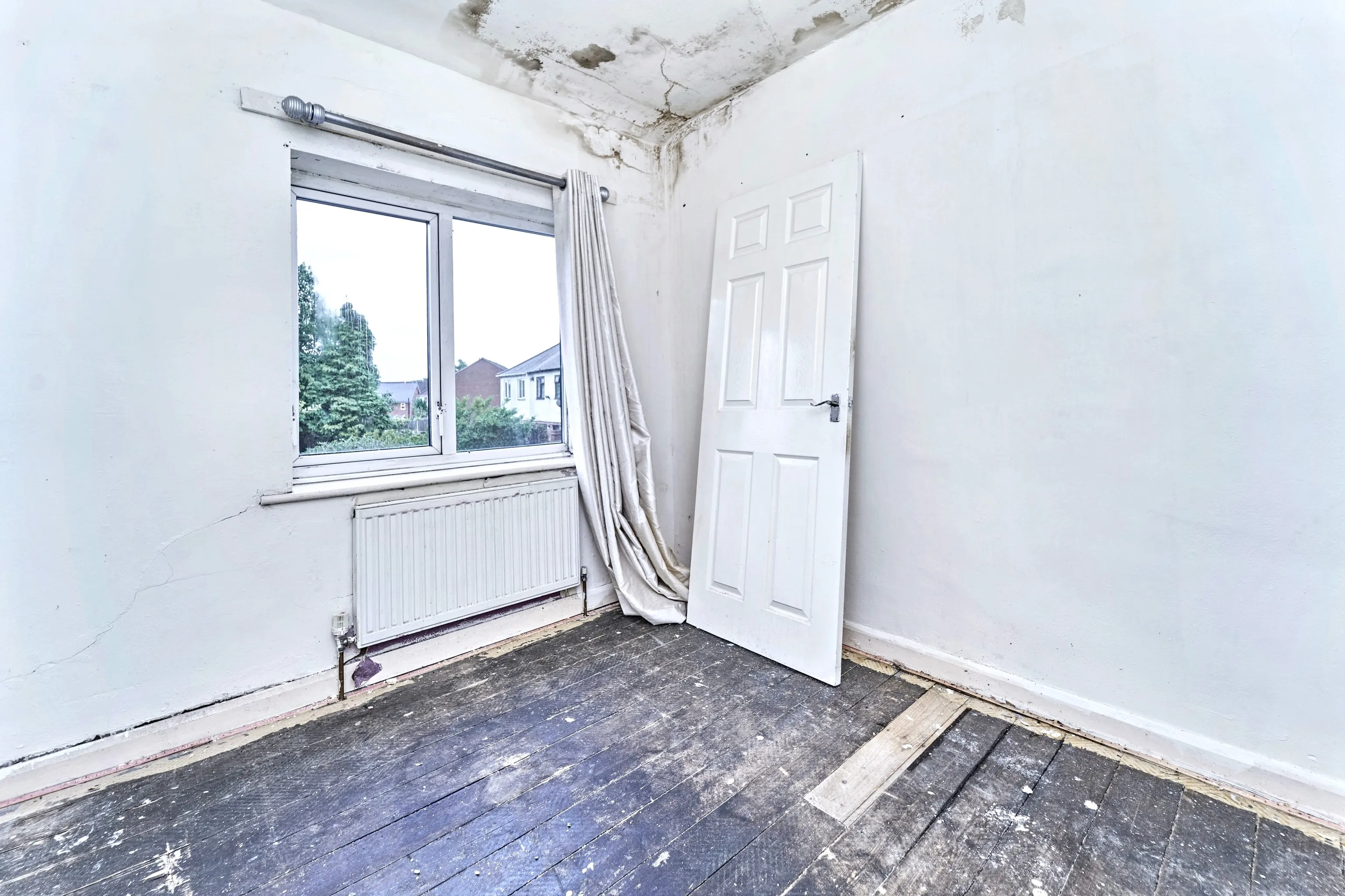Pond Grove, Wolverhampton, WV2 1HQ