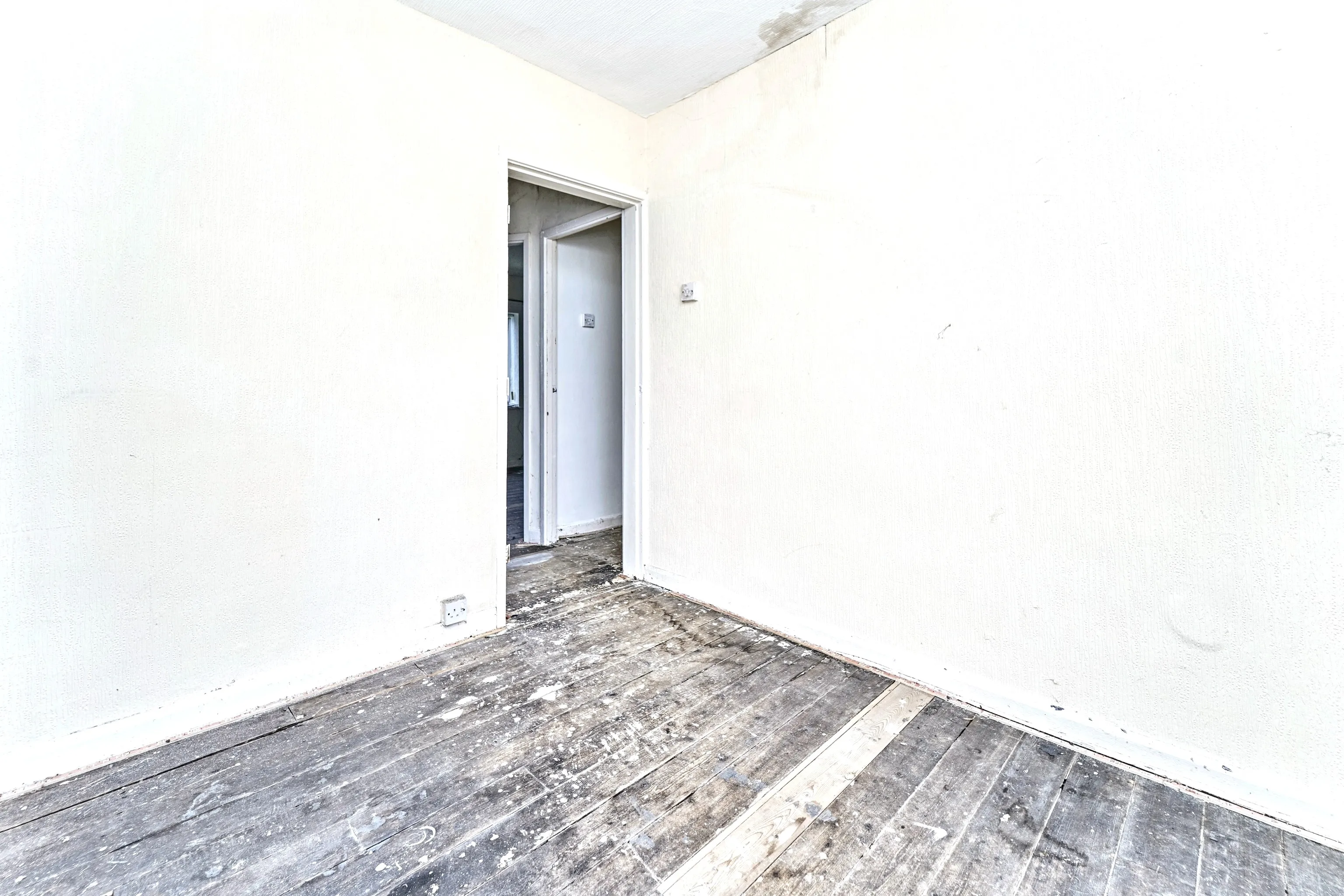 Pond Grove, Wolverhampton, WV2 1HQ