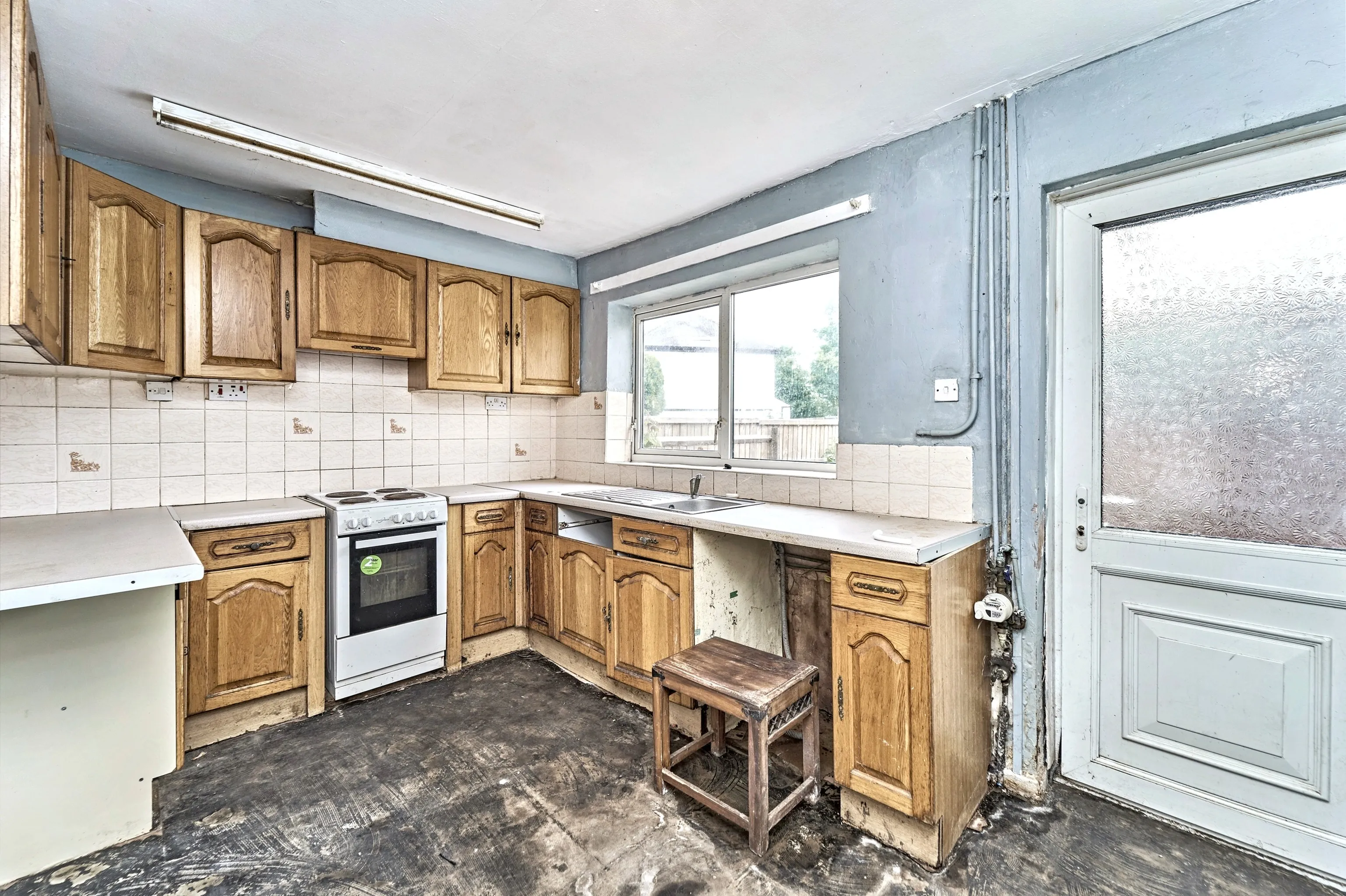 Pond Grove, Wolverhampton, WV2 1HQ