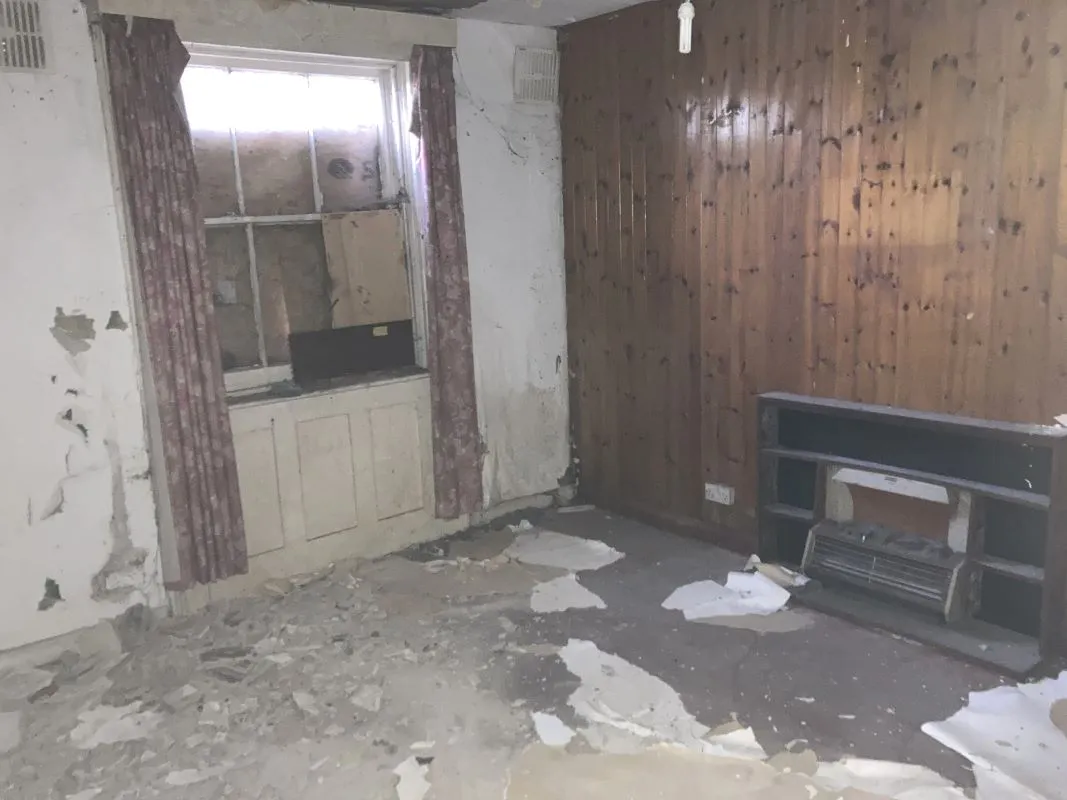 Online Property Auction in London: Burnt Ash Hill, Lee, SE12 0AQ | Auction ends 17/09/2025, a Guide Price of £500,000+.