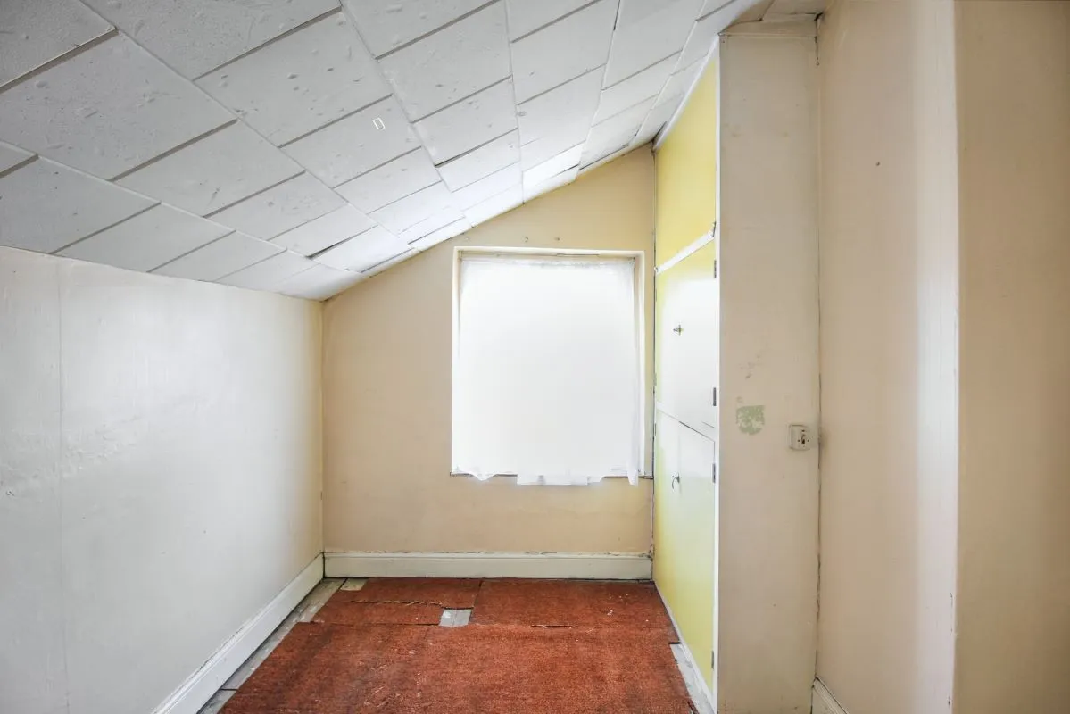 Heneage Road, Grimsby, DN32 9JE