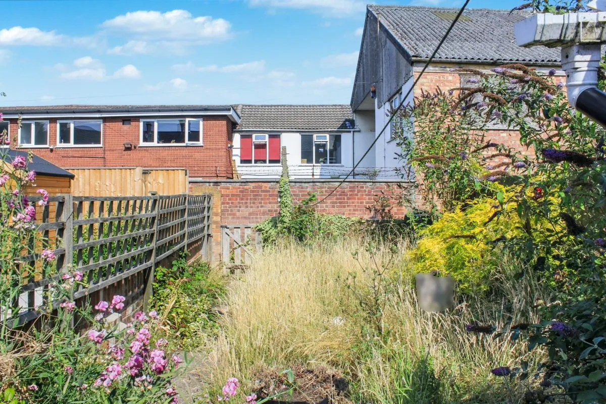 Heneage Road, Grimsby, DN32 9JE