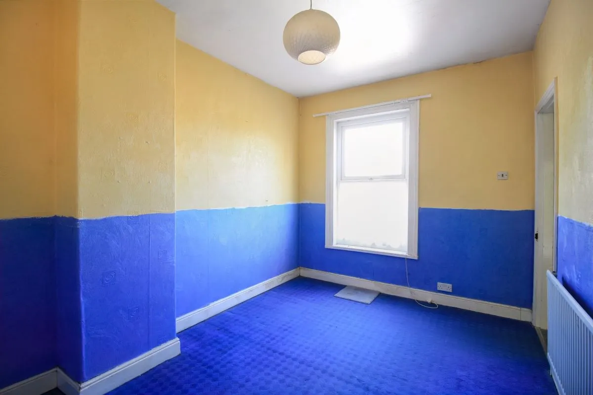 Heneage Road, Grimsby, DN32 9JE