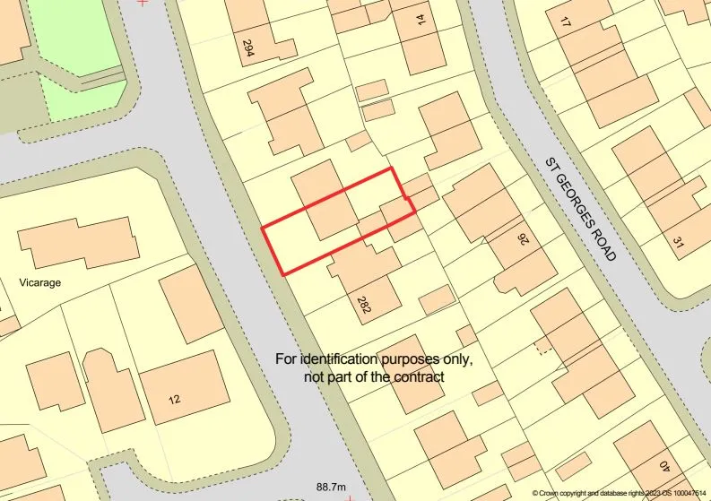 Online Property Auction in London: Greenside Lane, Droylsden, Manchester, M43 7SL | Auction ends 17/09/2025, a Guide Price of £120,000+.
