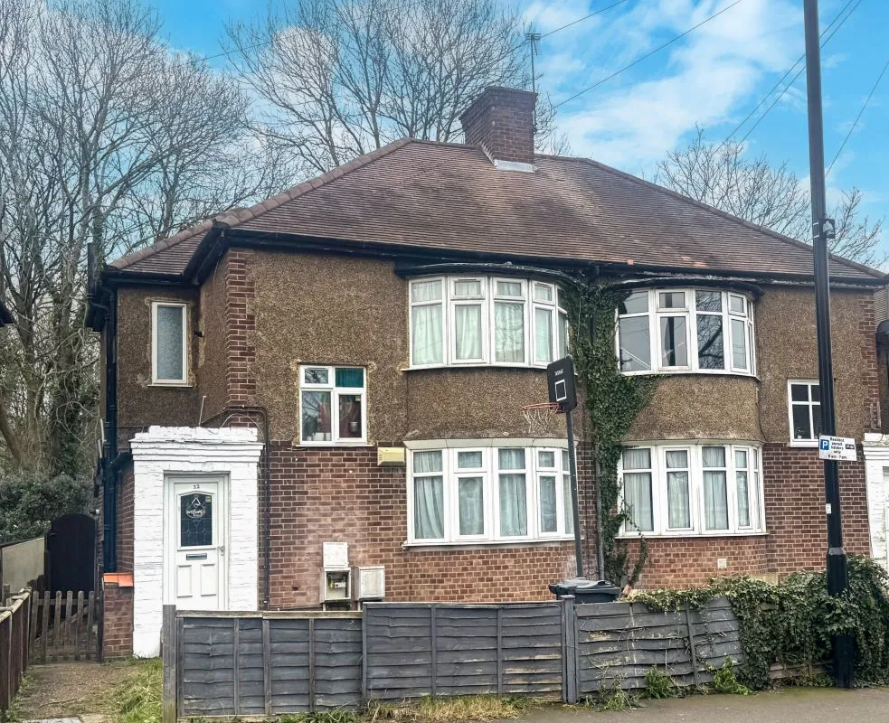 River Gardens, Feltham, TW14 0RE