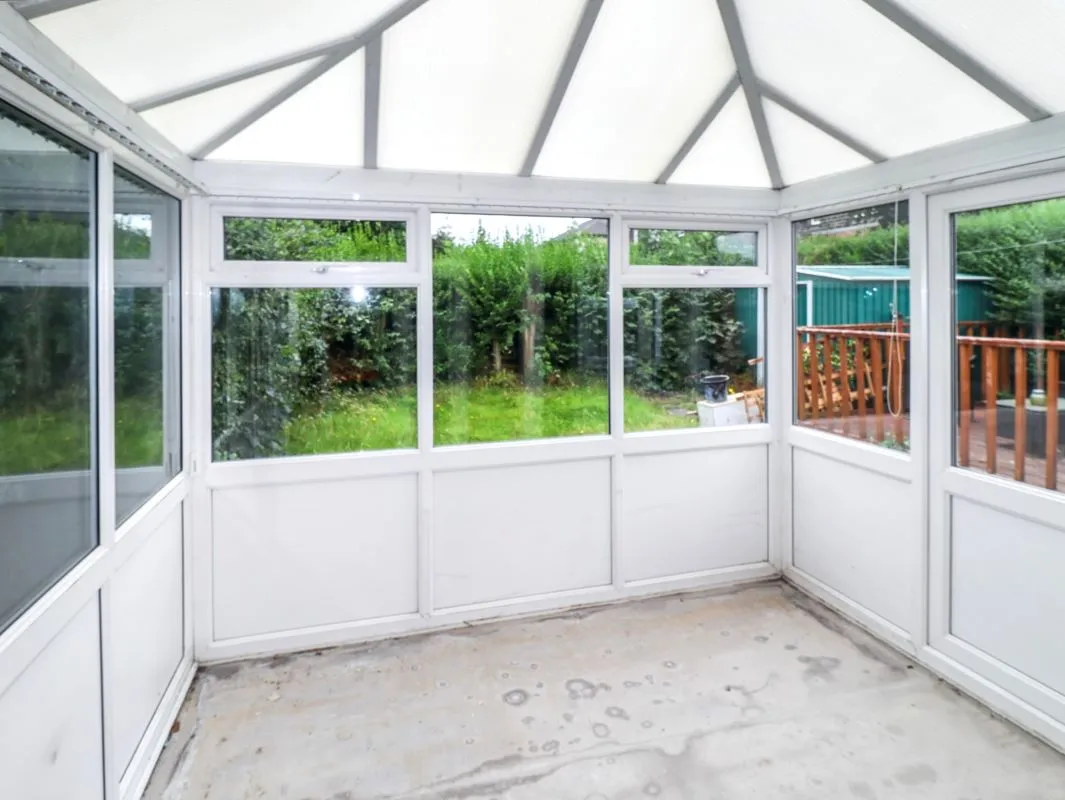 Online Property Auction in London: Moorlands Crescent, Halifax, HX2 8AA | Auction ends 17/09/2025, a Guide Price of £50,000+.
