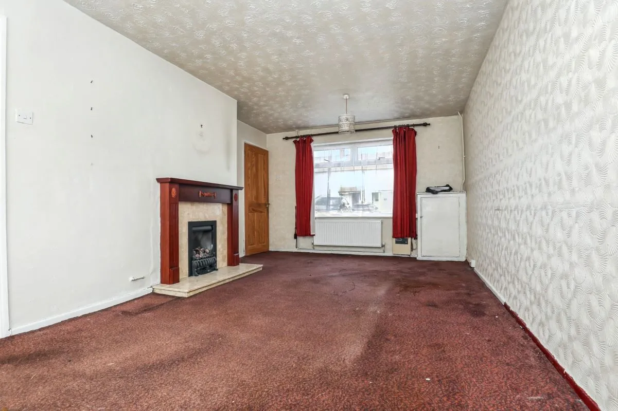 Online Property Auction in London: Wilson Road, Prescot, L35 5EX | Auction ends 17/09/2025, a Guide Price of £40,000+.