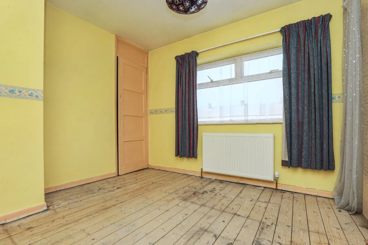 Online Property Auction in London: Wilson Road, Prescot, L35 5EX | Auction ends 17/09/2025, a Guide Price of £40,000+.