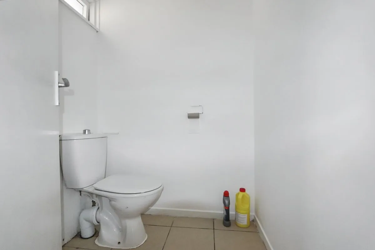 Bowshaw View, Sheffield, S8 8FE