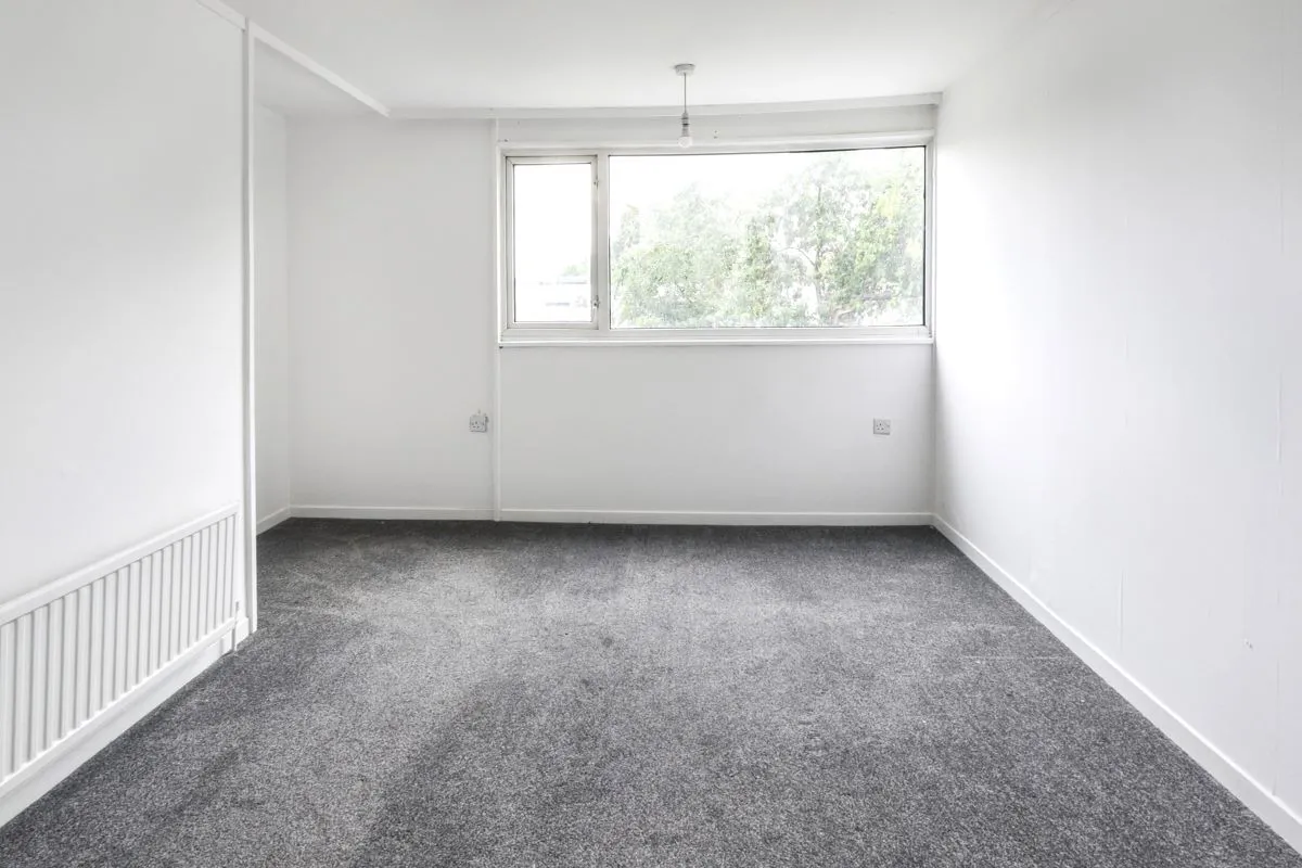 Bowshaw View, Sheffield, S8 8FE