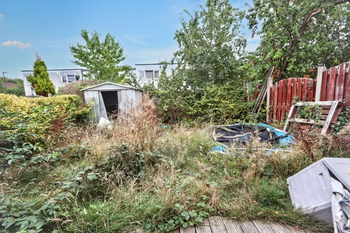Bowshaw View, Sheffield, S8 8FE