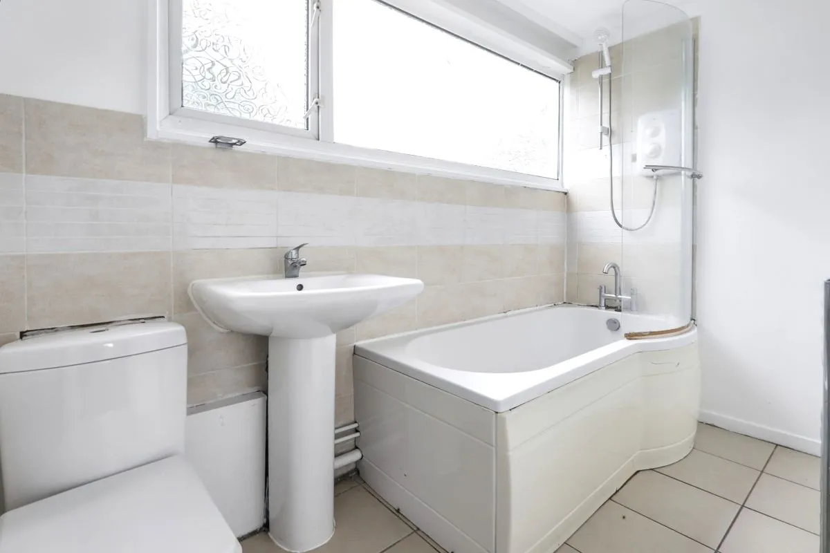 Bowshaw View, Sheffield, S8 8FE