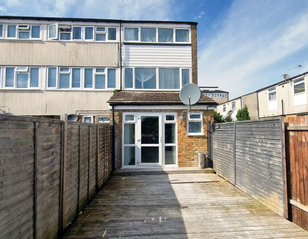 Mendip Close, Basingstoke, RG22 5BP