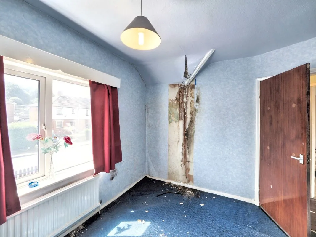 Online Property Auction in London: Shakespeare Avenue, Mansfield Woodhouse, Mansfield, NG19 8EX | Auction ends 17/09/2025, a Guide Price of £50,000+.