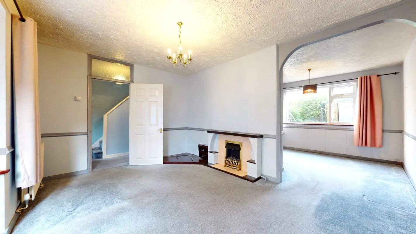 Online Property Auction in London: Ockham Drive, Orpington, BR5 3DT | Auction ends 17/09/2025, a Guide Price of £200,000+.