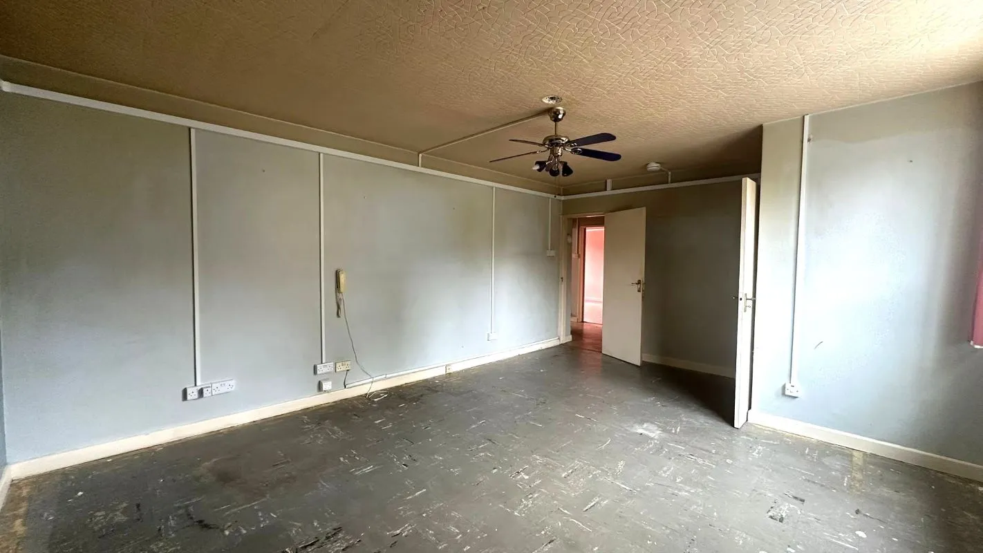 Online Property Auction in London: Ruskin House, Selsdon Road, South Croydon, CR2 6PW | Auction ends 17/09/2025, a Guide Price of £100,000+.