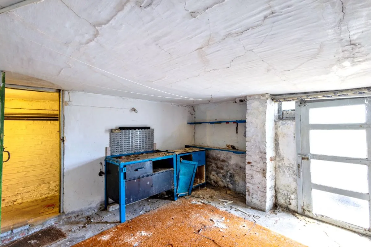 Online Property Auction in London: Princess Road, Ripon, HG4 1HS | Auction ends 17/09/2025, a Guide Price of £45,000+.