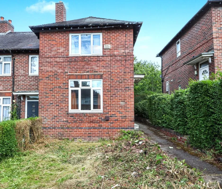 Online Property Auction in London: Mason Lathe Road, Sheffield, S5 0TP | Auction ends 17/09/2025, a Guide Price of £50,000+.