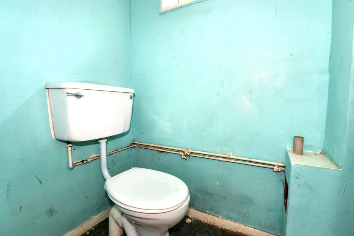 Online Property Auction in London: Downs Road, Canterbury, CT2 7TW | Auction ends 17/09/2025, a Guide Price of £120,000+.