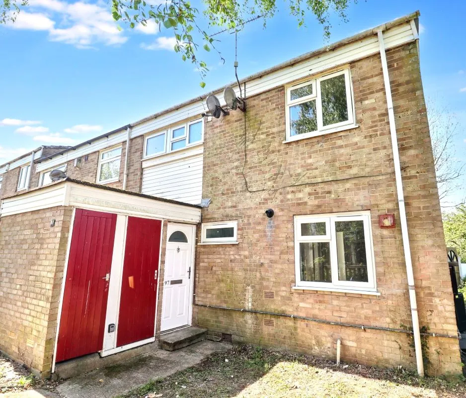 Online Property Auction in London: Downs Road, Canterbury, CT2 7TW | Auction ends 17/09/2025, a Guide Price of £120,000+.