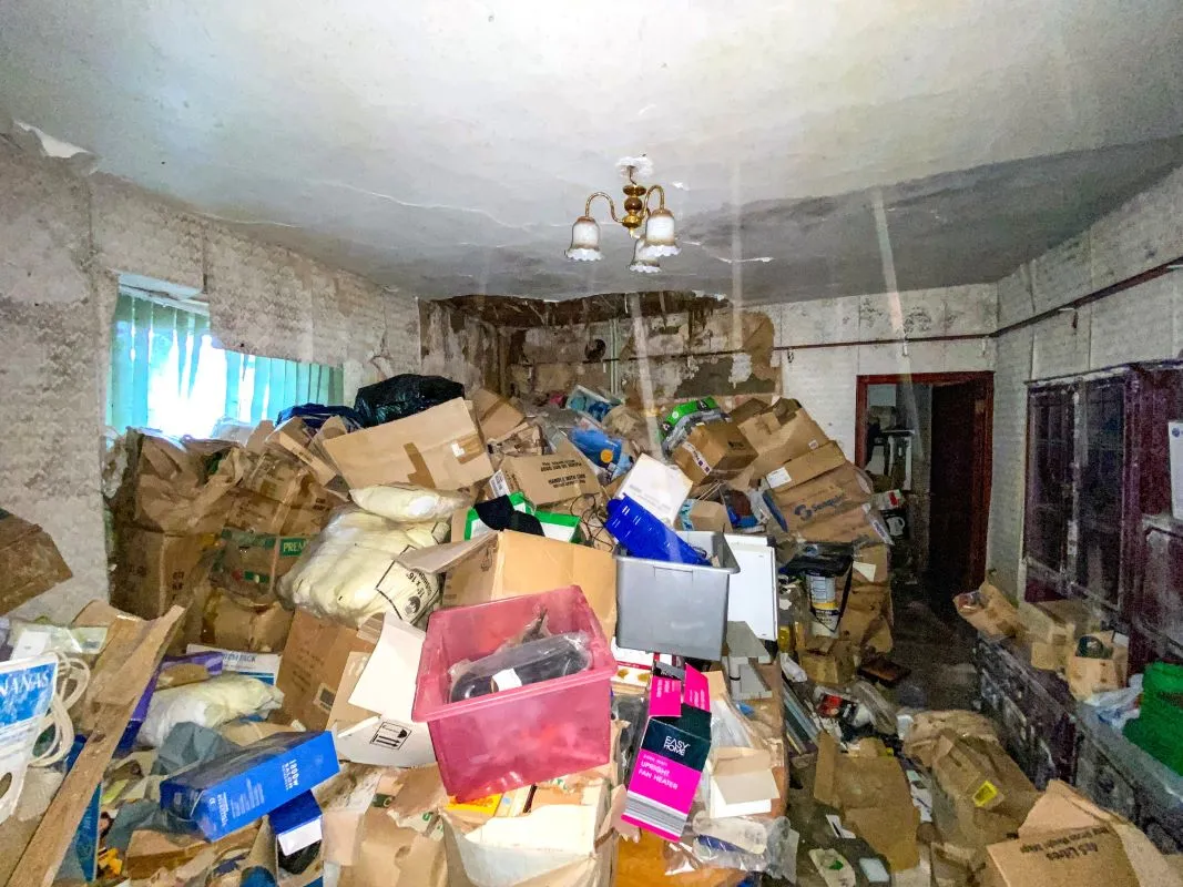 Online Property Auction in London: Bush Street, Pembroke Dock, SA72 6XD | Auction ends 17/09/2025, a Guide Price of £45,000+.