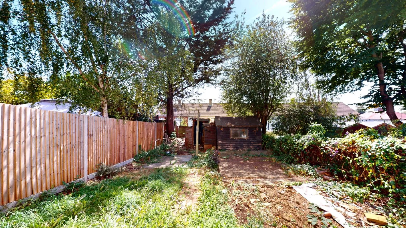 Online Property Auction in London: Longtown Road, Romford, RM3 7QR | Auction ends 17/09/2025, a Guide Price of £220,000+.