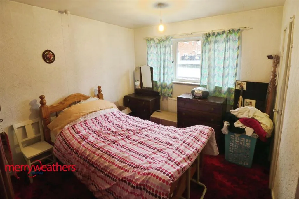2 bed Semi-Detached