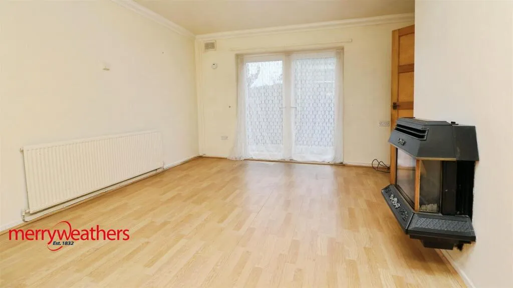 3 bed Semi-Detached