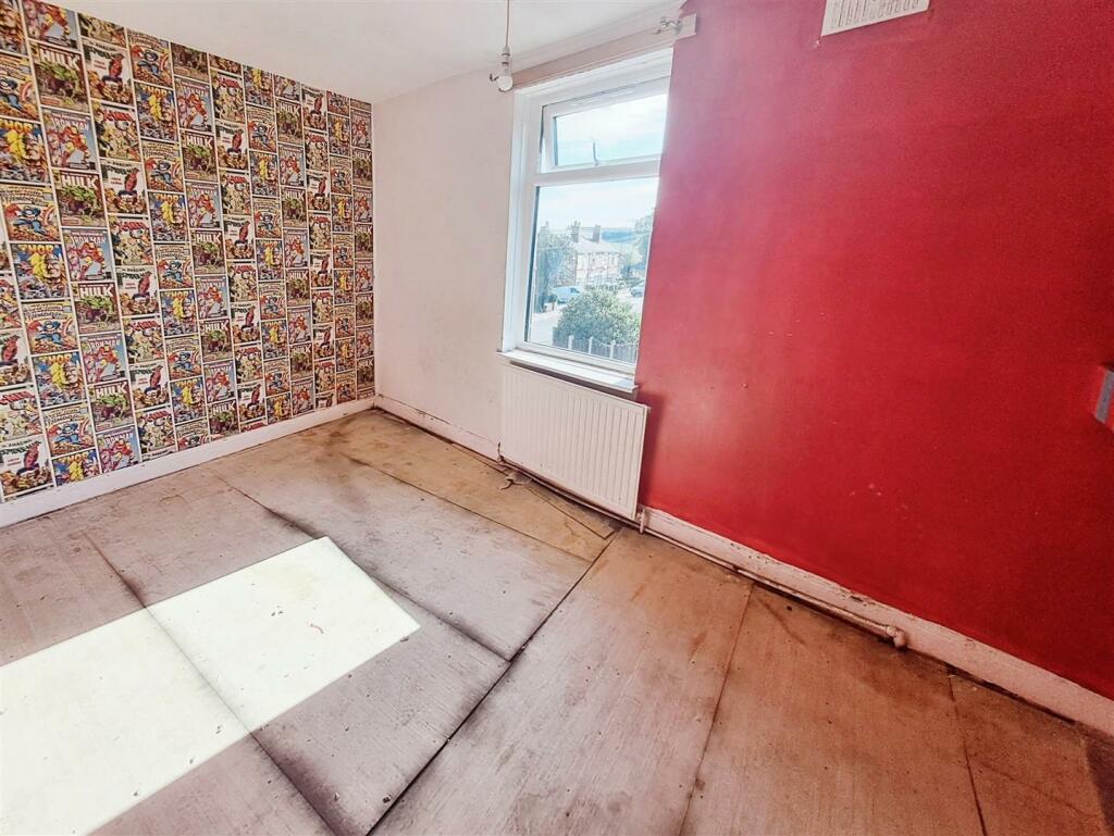 2 bed Terraced