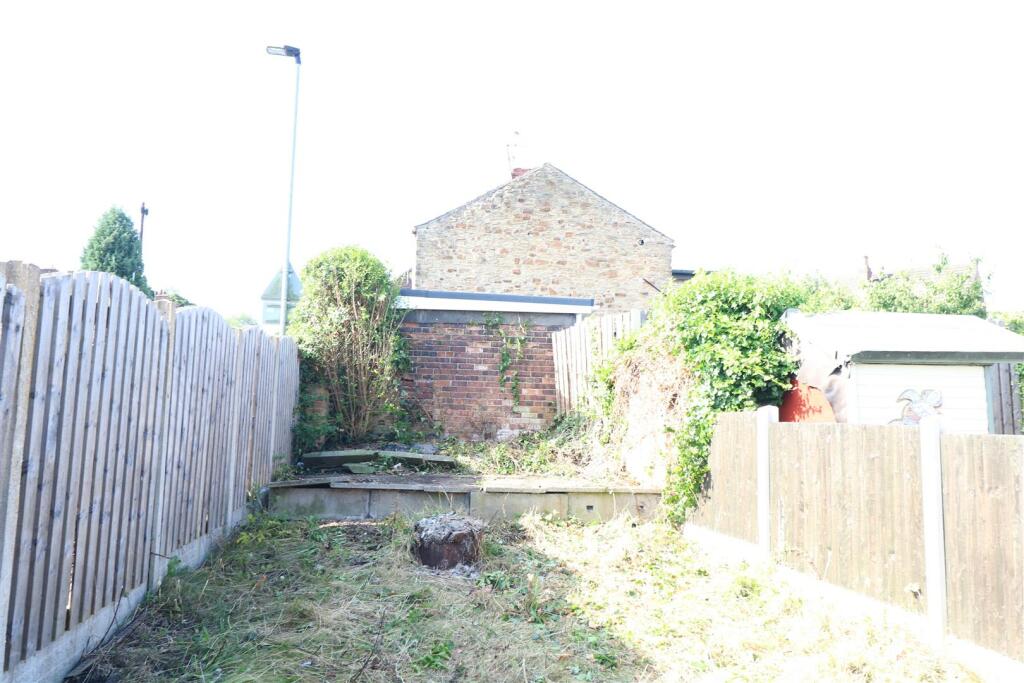 2 bed Terraced