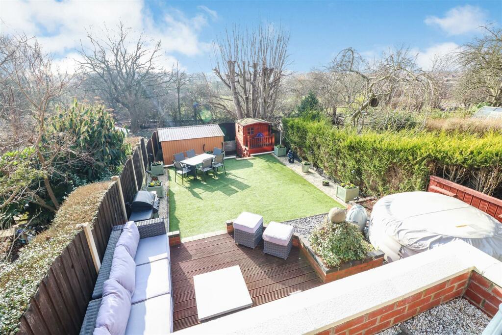 3 bed Semi-Detached
