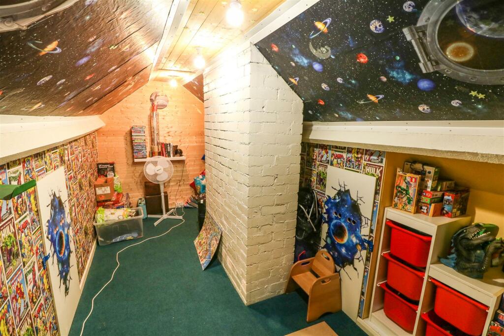 3 bed Semi-Detached