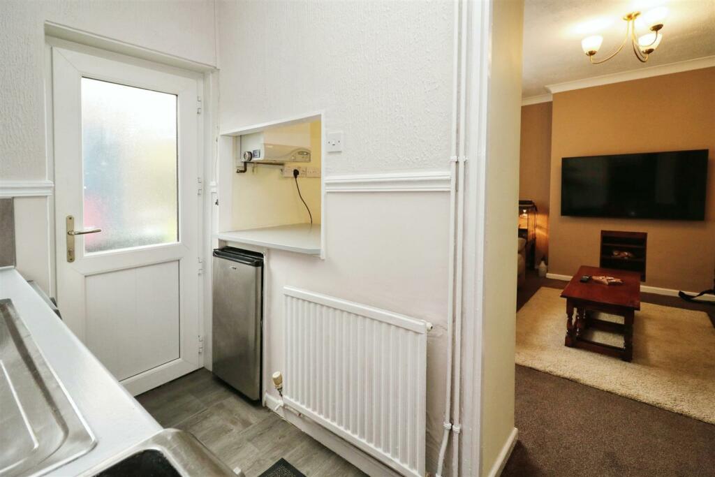 3 bed Semi-Detached